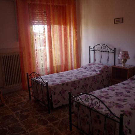 Casa Della Nonna Lägenhet Piombino Exteriör bild