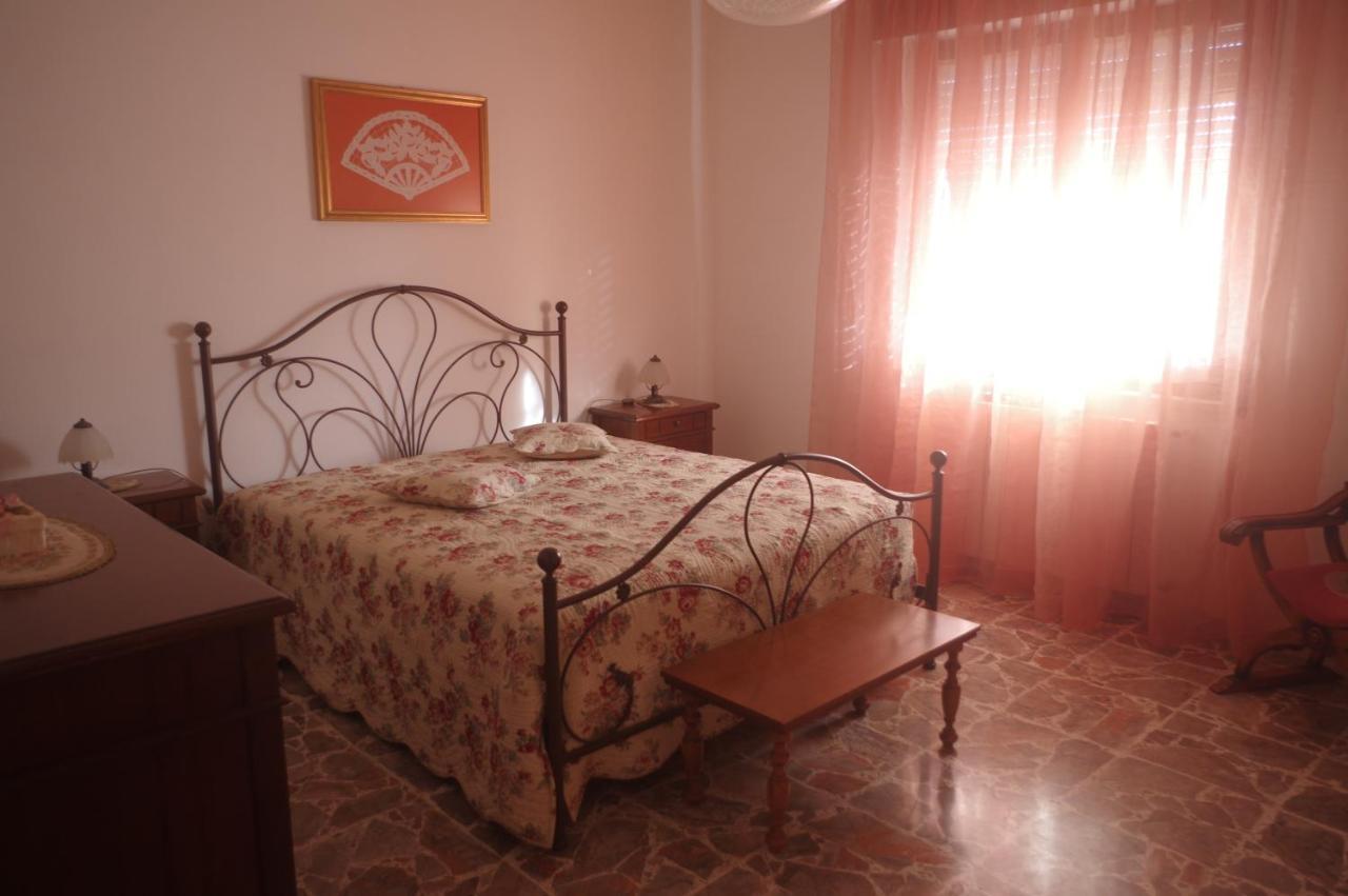 Casa Della Nonna Lägenhet Piombino Exteriör bild