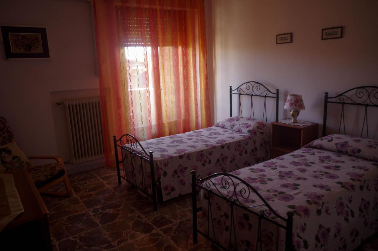 Casa Della Nonna Lägenhet Piombino Exteriör bild